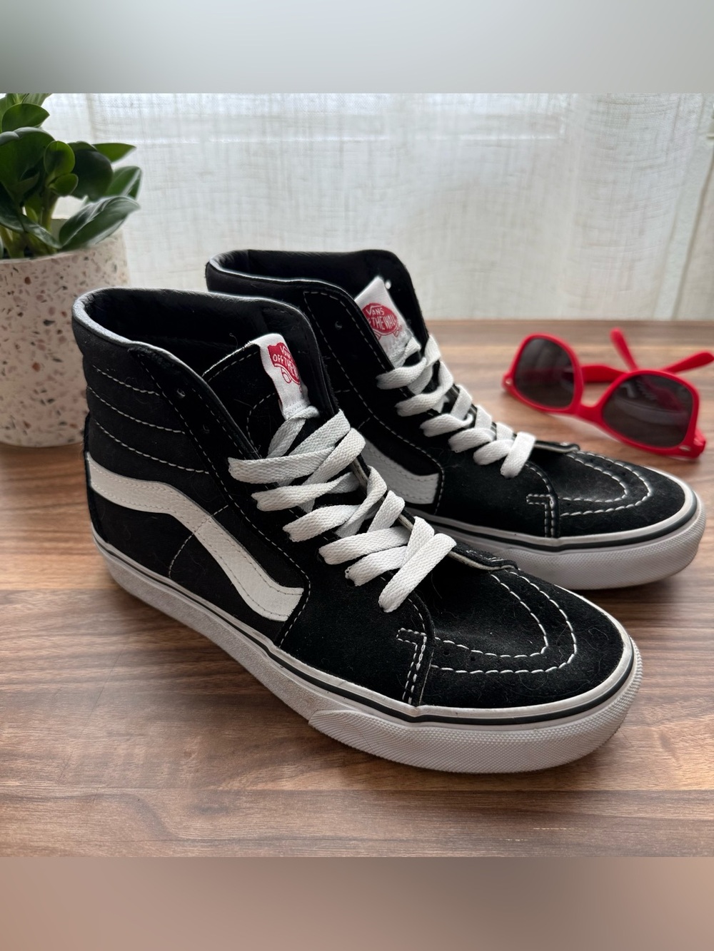 Vans Black and White Sk8-Hi Shoe 6.5